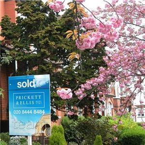 Property market 'still under pressure'