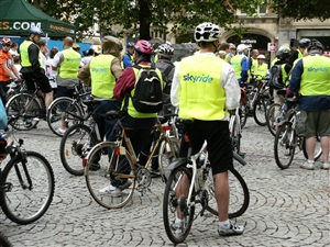 London bike hire scheme to begin in July