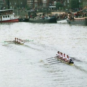 Chiswick: Flowers by the Thames